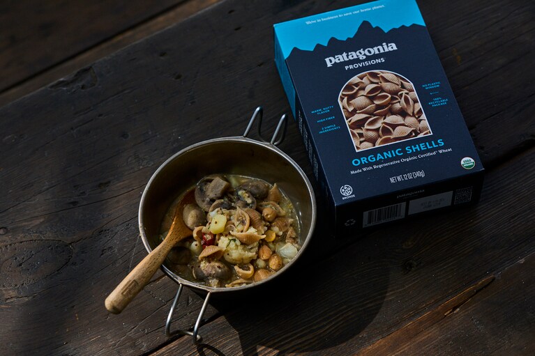 パタゴニア プロビジョンズのオーガニックパスタ。Taro Terasawa(C)2024Patagonia, Inc.