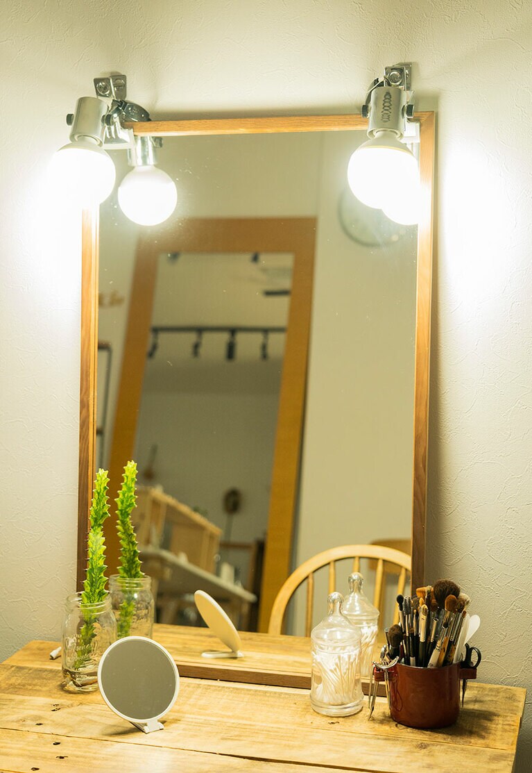 藤岡さんの鏡。さすがの大きさです。