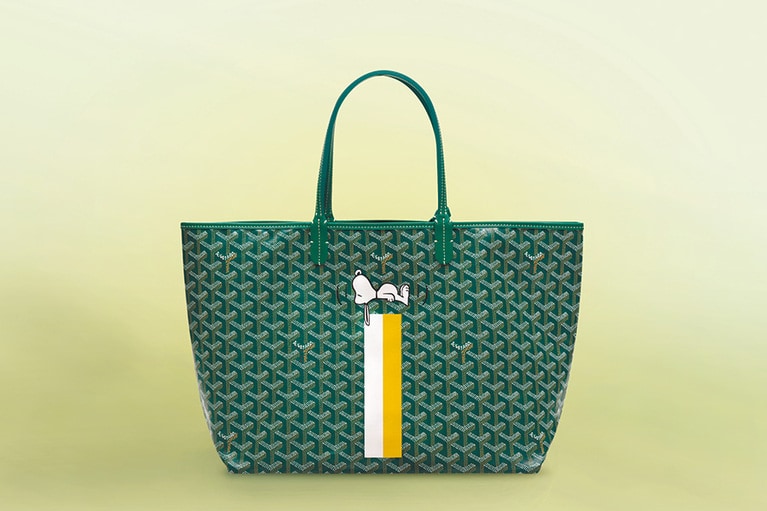 St Louis Tote Bag PM(緑)163,889円(税抜き)、スヌーピー・マーカージュ55,556円(税抜き)。