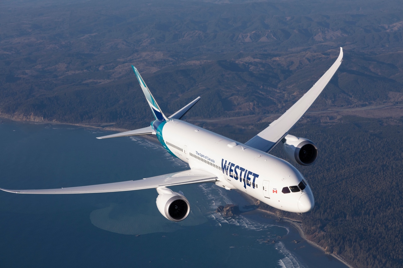 カナダを代表する大手航空会社のひとつ、ウエストジェット航空。©WESTJET