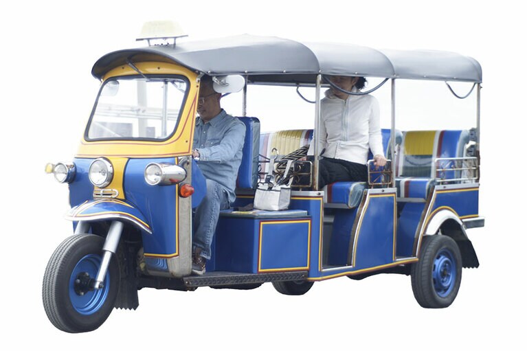 トゥクトゥクで海へGo！ なんて日も