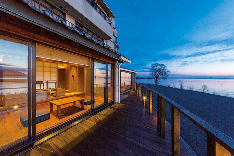 【奥びわ湖 尾上温泉 旅館紅鮎】琵琶湖ならではの静寂に包まれた景色を満喫。