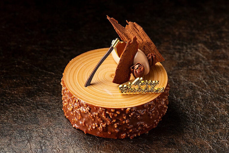 コンラッド東京「ブッシュショコラオランジュ」（直径12cm／5,300円）。