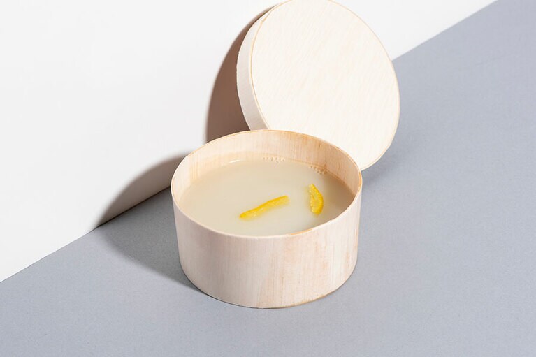 「白味噌水ようかん」972円。