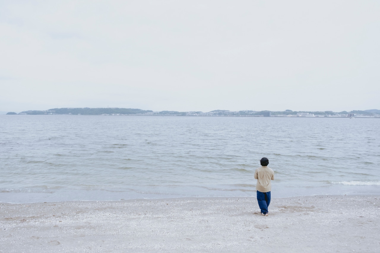 崎山さんは釣りは初体験。この日の釣果はシロギス1匹。リベンジを誓った。
