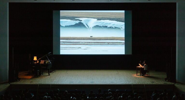 〈旅をする音楽〉の映像は、haruka nakamuraさんの公式YouTubeチャンネルで見ることができる。 撮影・穴見春樹　写真提供・星野道夫事務所
