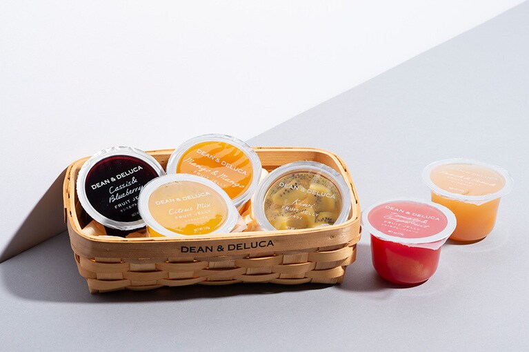 DEAN & DELUCA「フルーツゼリーバスケット」2,800円。