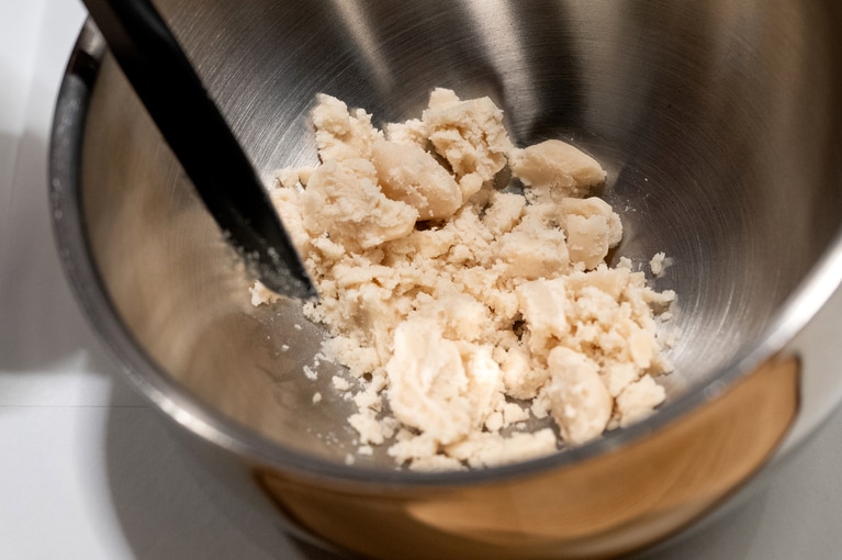 ベースの白餡。