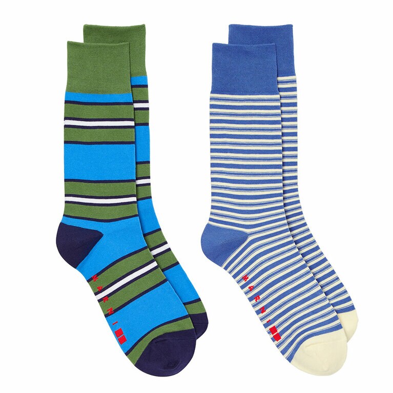 ソックス(マルチボーダー・2足組) 各990円。