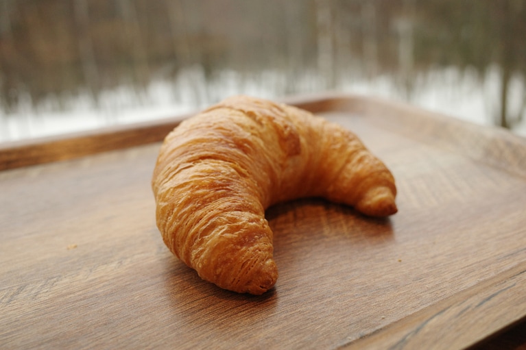 「クロワッサン」180円。