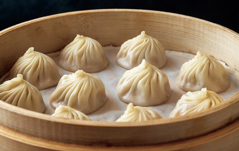 「小籠包」250元（10個）。