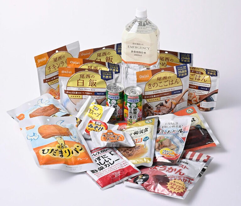 Defend Future 非常食セット3日分 10,800円。