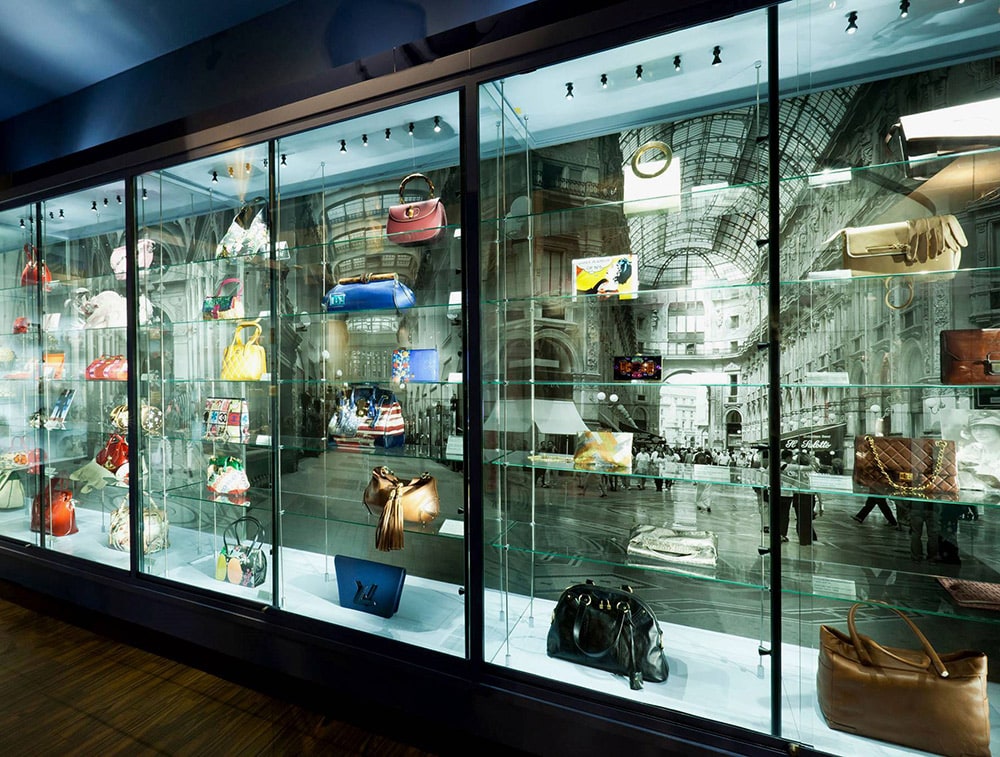 現代のブランドバッグも数多く、目の保養になりそう。©Tassenmuseum Hendrikje