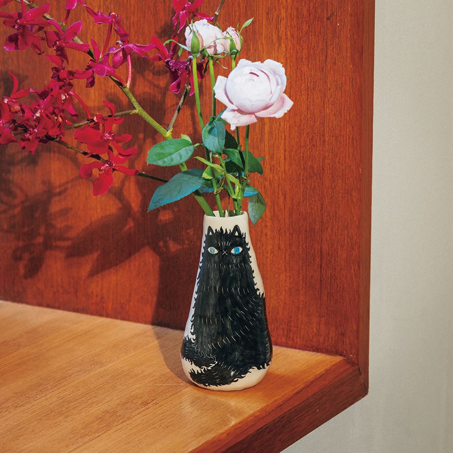 Cat Flower Vase B φ8.5×H16.5cm 9,240円／LAND Lifestyle Shop