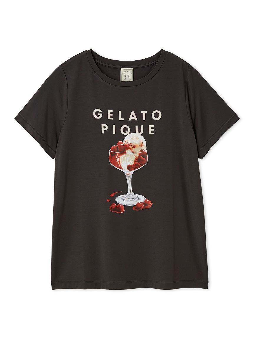 COOLレーヨンデザートロゴTシャツ5,280円。/gelato pique 表参道ヒルズ店