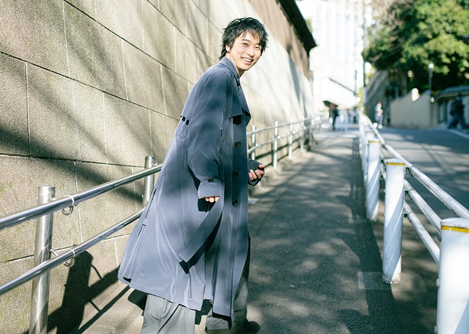 舞台『ハリー・ポッターと呪いの子』スコーピウス・マルフォイ役で注目を集めている、俳優の西野 遼さん。