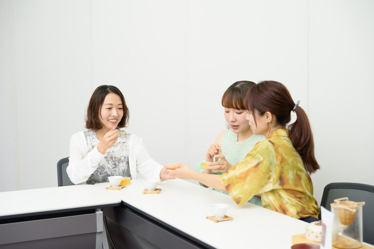 みんなでいろいろ食べられるのも、ギフトボックスの楽しみの一つ。