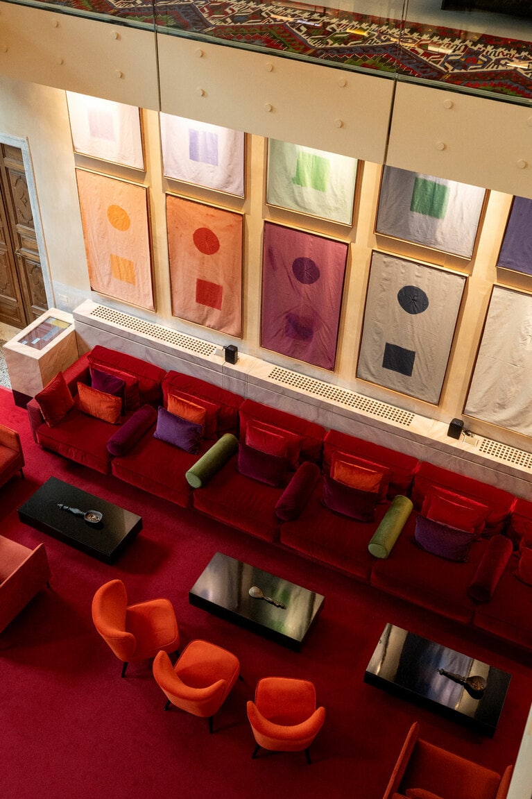 17時から23時まで営業するラウンジバー「サローネ・ドゥラッツォ」。