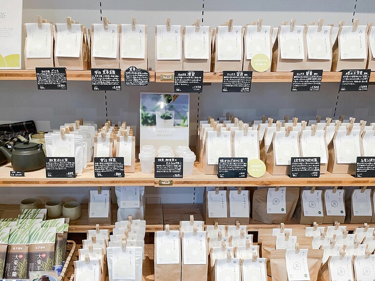 パッケージはオリジナル。