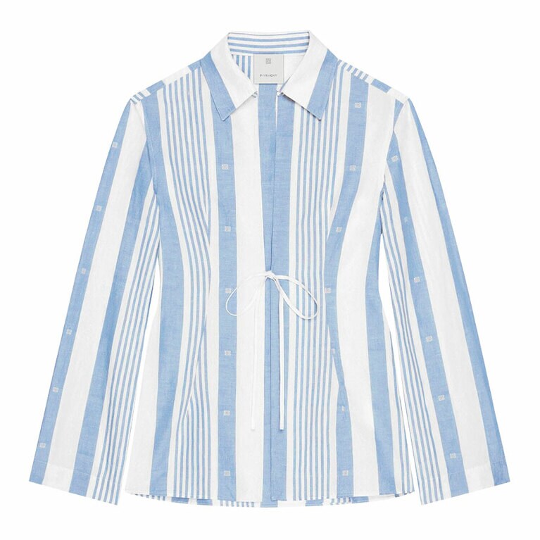 シャツ 293,700円／ジバンシィ（ジバンシィ ジャパン）