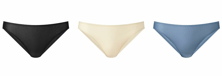 シアーショーツ 790円。左から、09 BLACK、30 NATURAL、63 BLUE。