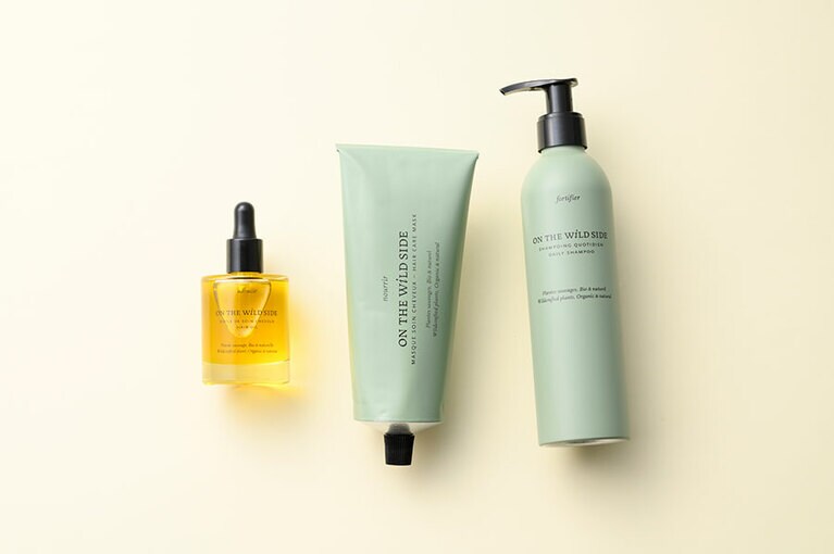 どんな髪質にもマッチ。左から：ヘアオイル 6,050円、ヘアケアマスク 4,950円、デイリーシャンプー 3,630円。