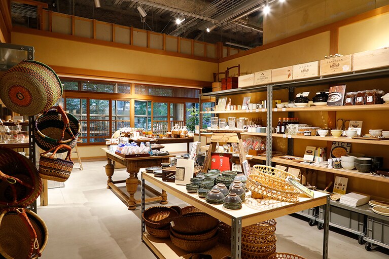 松本本箱［長野／浅間温泉］浅間温泉商店。