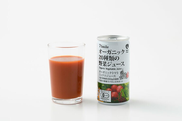 オーガニック20種類の野菜ジュース 200円(190g)。