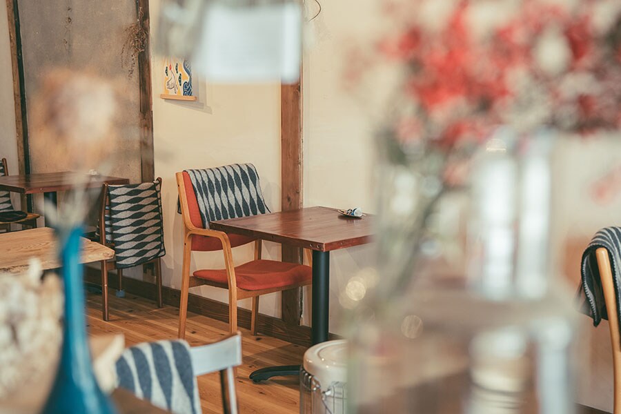 フォトジェニックな古民家カフェ。©カフェ日和山・南書店