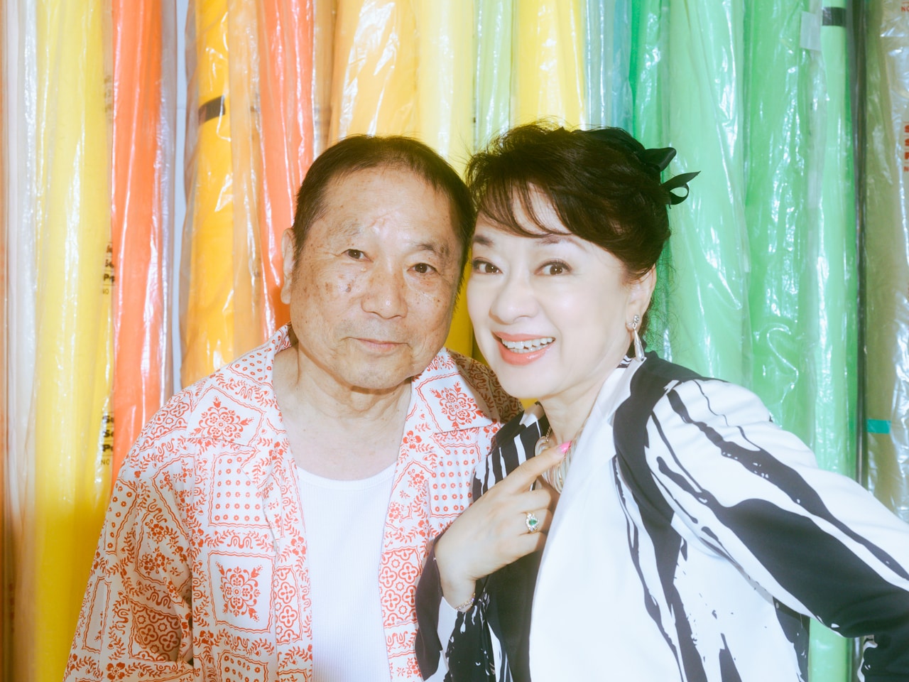 左：近田春夫さん、右：ジュディ・オングさん。