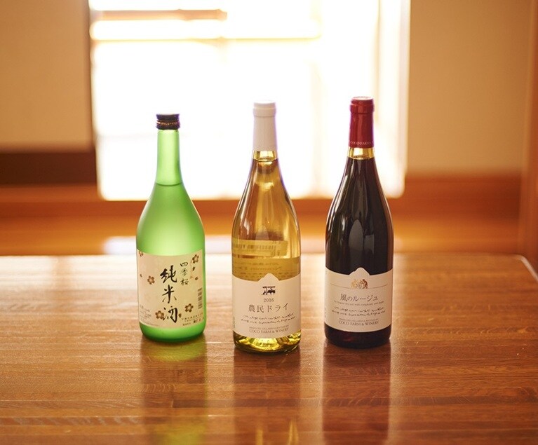 手白澤温泉［栃木／奥鬼怒温泉郷］ビオワインや地酒とともに食事を。