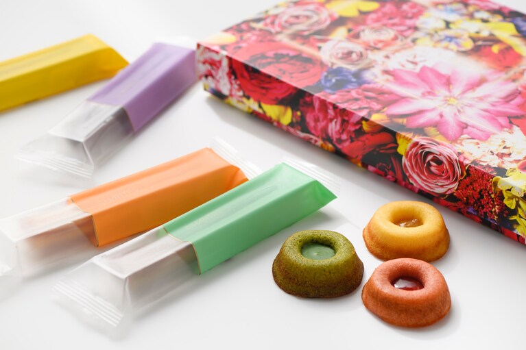 【CHARITES】Ladyofthegarden（レディオブザガーデン）　3,024円。