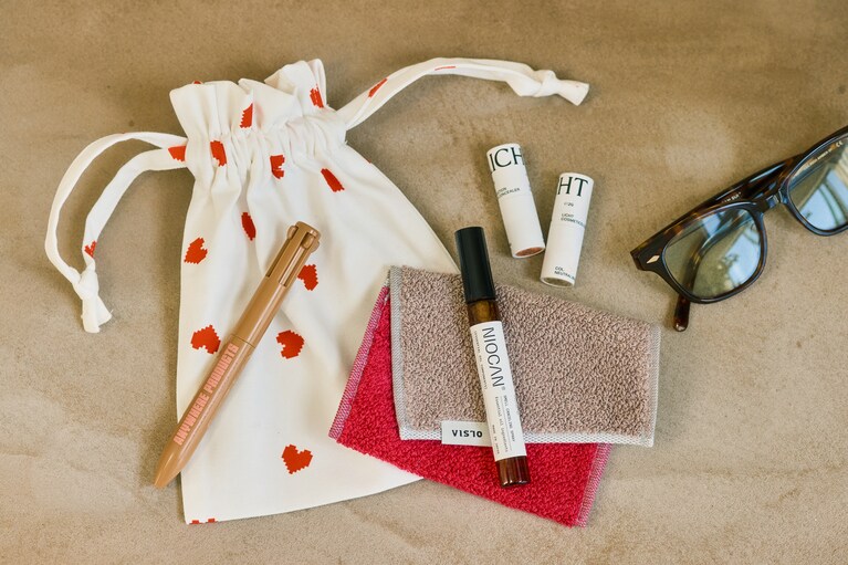 ギフトやお土産にぴったりな雑貨類も充実。撮影：田村昌裕（freaks）