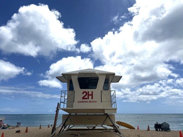 カイマナビーチ。