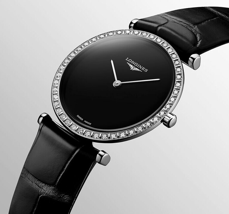 「ラ グラン クラシック ドゥ ロンジン」クラシックブラック。