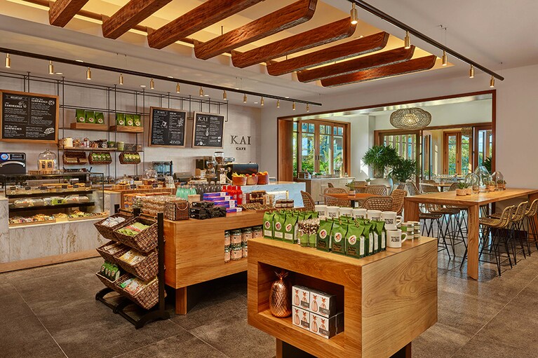 ペストリーやサラダをテイクアウトできる「カイ・カフェ」。