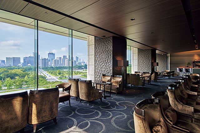 ラウンジバー プリヴェ。