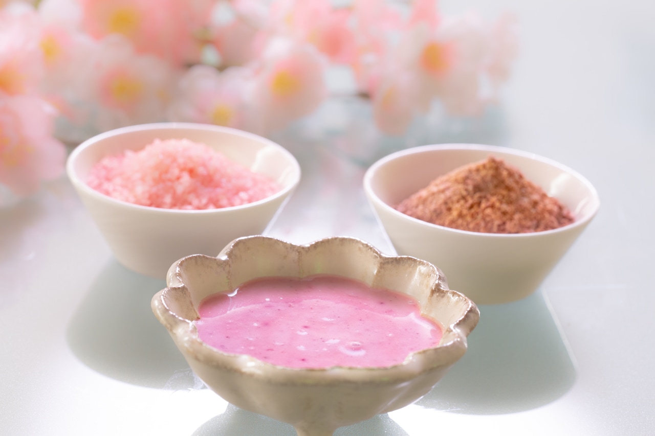 本格スパで春らしい「桜エステ」を。