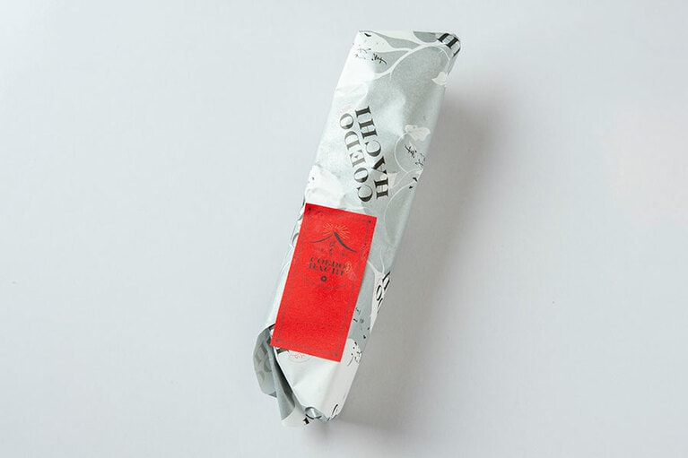 モダンなパッケージも斬新。さつまいもの町・川越の新名物スイーツとして人気を集める。