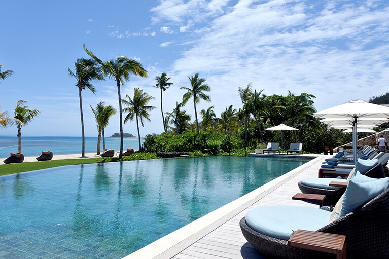 憧れのあのリゾートへも、有給を2日とれば、5日間ツアーで実現可能。