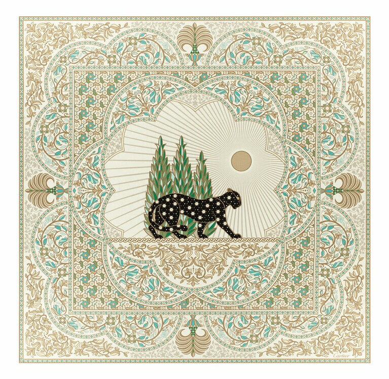 「パンテール アラベスク ショール」128,700円。Eugénie Baschet © Cartier