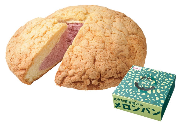 【麻布十番モンタボー】大きな夢を届けるメロンパン(いちご) 直径約30cm 1,893円。