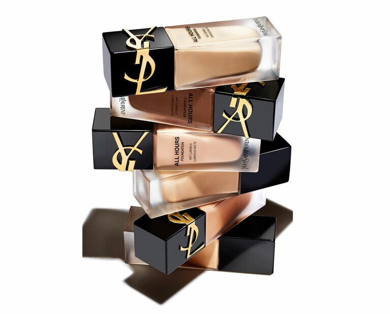 オールアワーズ リキッド SPF39・PA+++ 全10色 25mL 7,260円／イヴ・サンローラン・ボーテ(2022年6月3日発売)