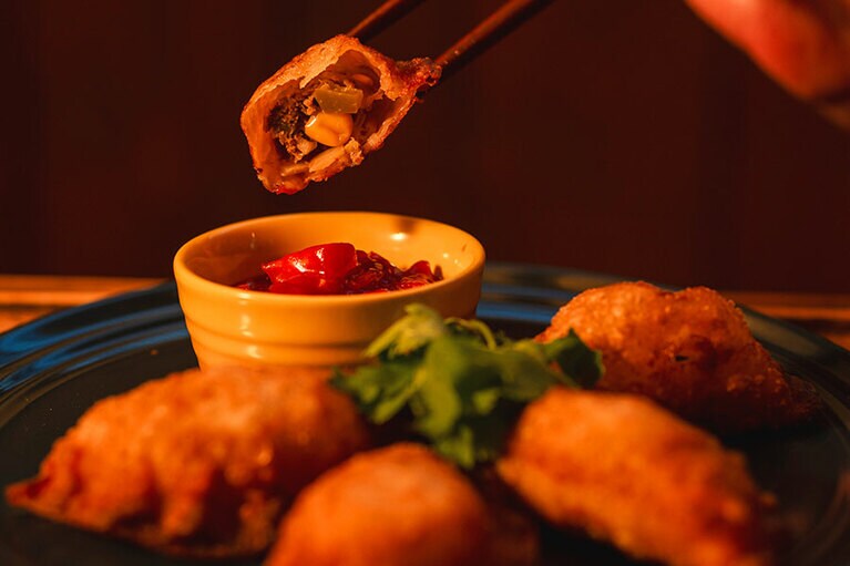 ミニトマトの甘みとタバスコの辛味＆酸味で一気にメキシカン。