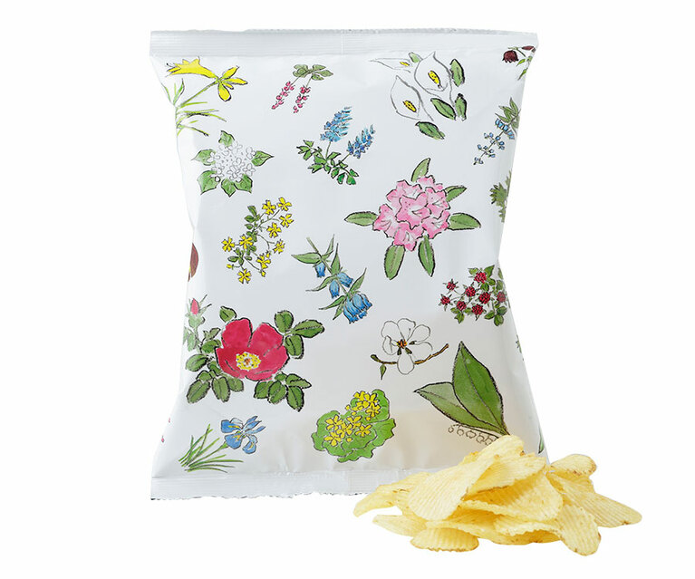 札幌本店ほか道内の一部店舗と新千歳空港で販売。「ポテトチップス」200円／六花亭