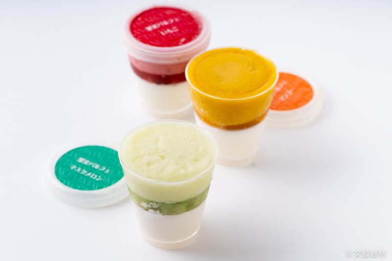 新宿高野“果実パルフェセット”（5,400円）。