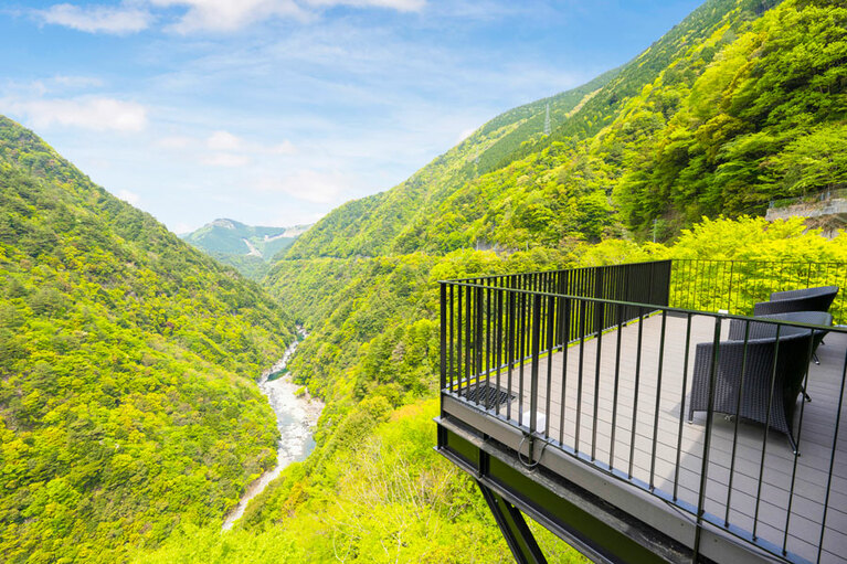 和の宿 ホテル祖谷温泉［徳島／祖谷温泉］展望テラス。