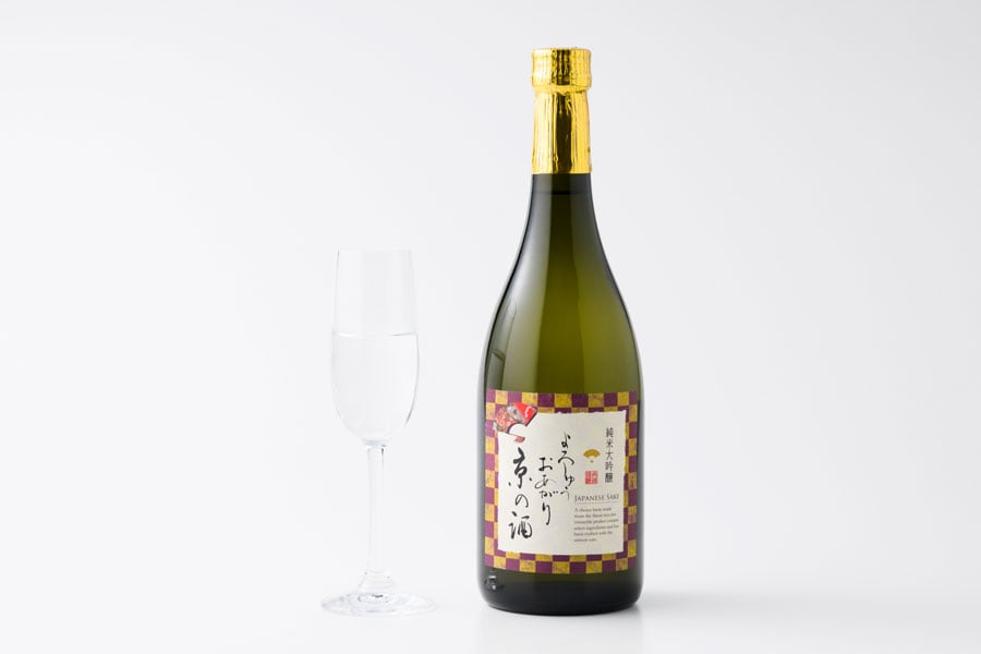 日本酒 よろしゅうおあがり2,420円（720ml）。