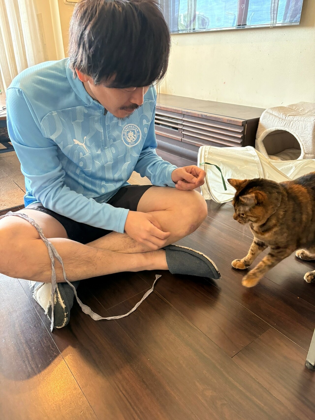 純さんとマロン。自宅にて。