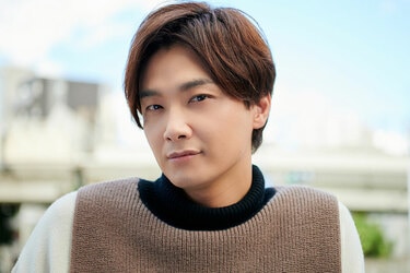 【新版】YOUPAPER 井上芳雄 掲載4ページ（ストレート）#6422 新版】YOUPAPER 井上芳雄 掲載4ページ（ストレート）#6422